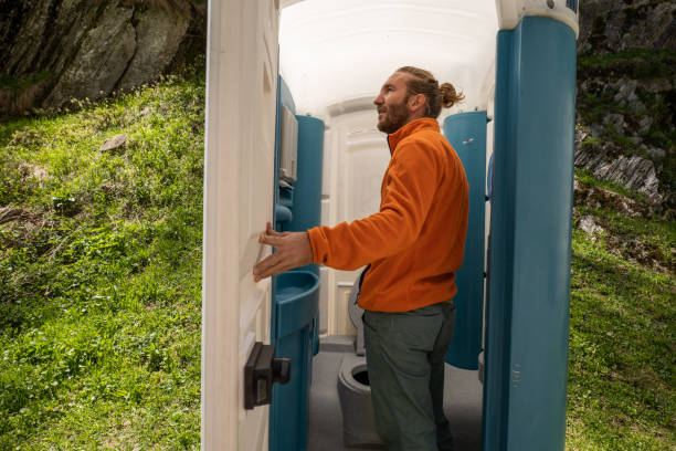 Portable Toilet Options We Offer in Myrtle Creek, OR