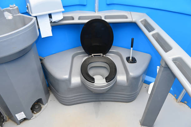 Portable Toilet Options We Offer in Myrtle Creek, OR